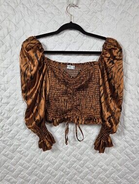 KIWI Tiger Print Smocked Crop Top Puff Sleeves Ruffle Hem Brown Orange Size L